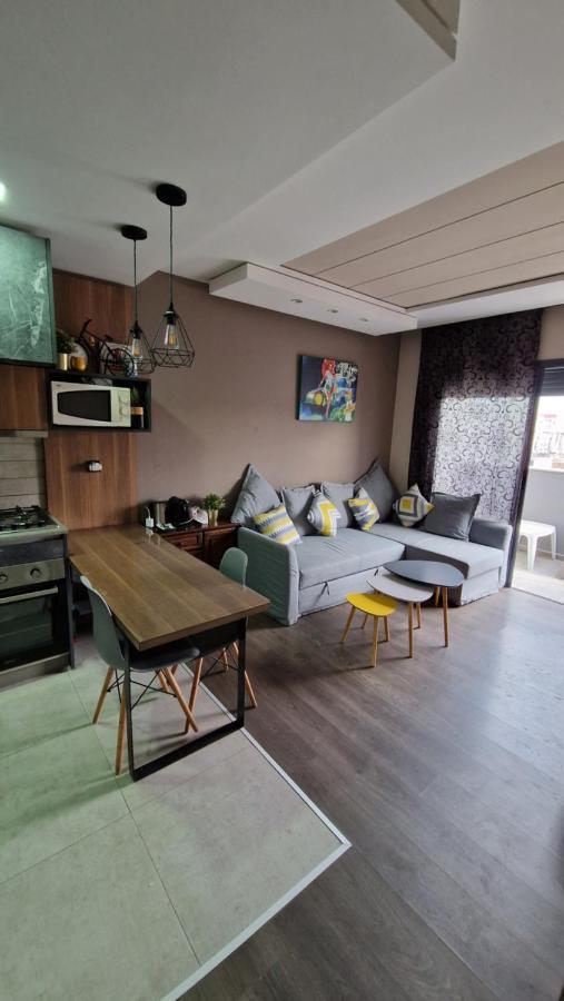 Cosy Appartement Au Centre De Casablanca Esterno foto